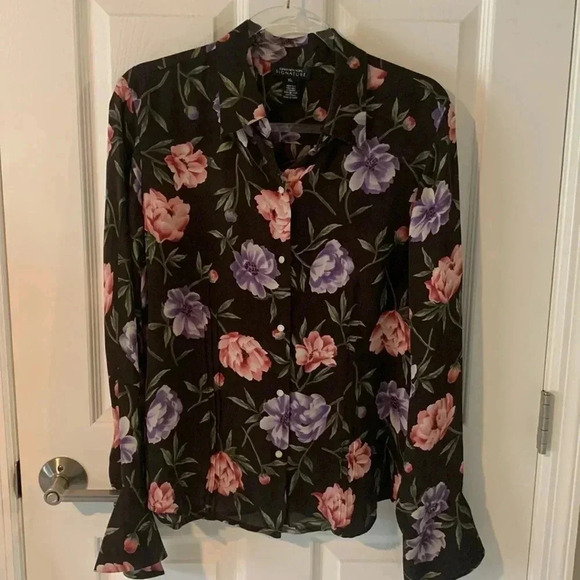 Jones New York Tops - Jones, New York floral print silk blouse size extra large